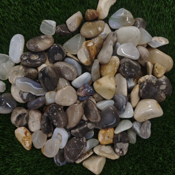Flat Pebbles